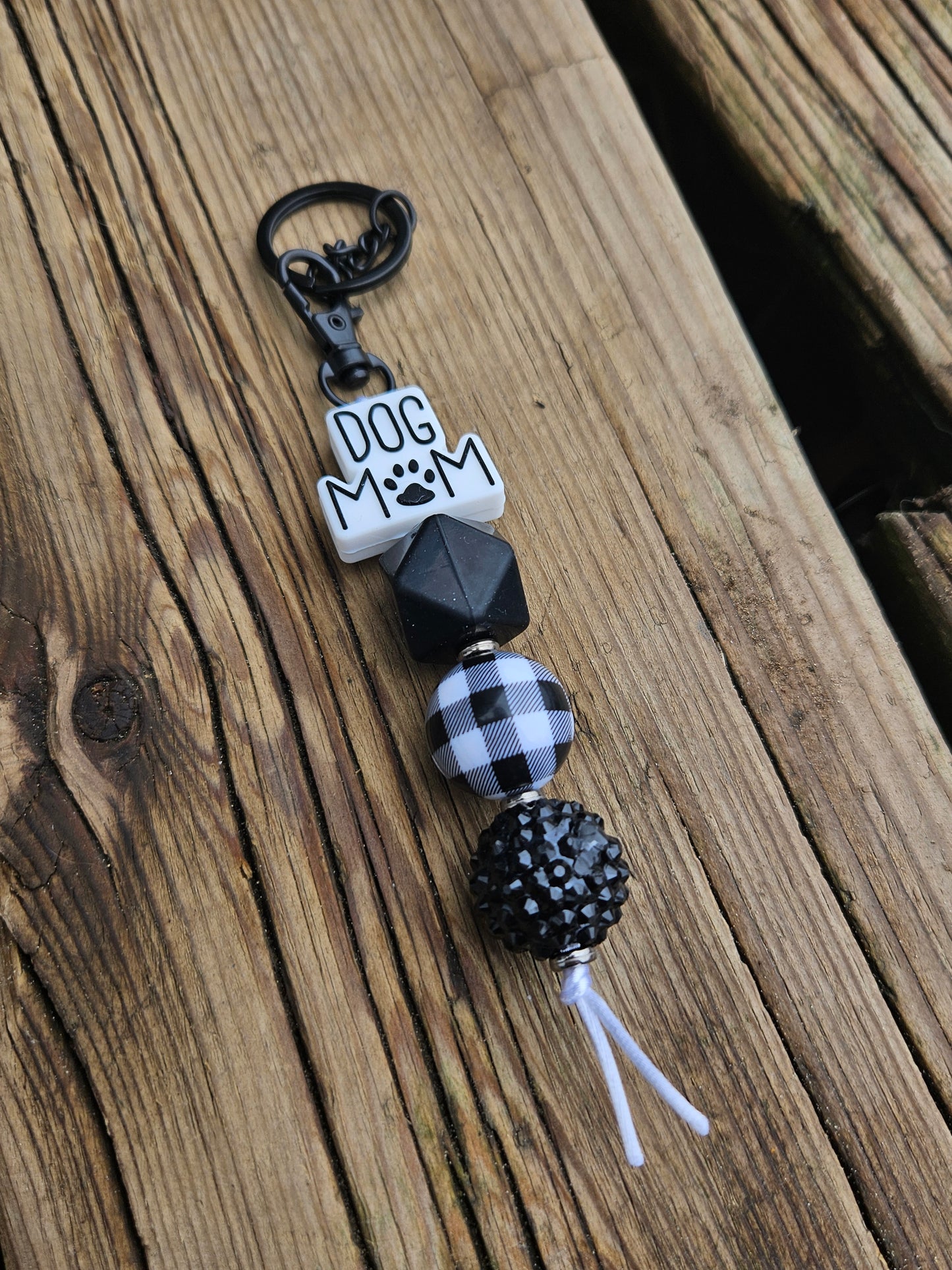 Dog mom keychain