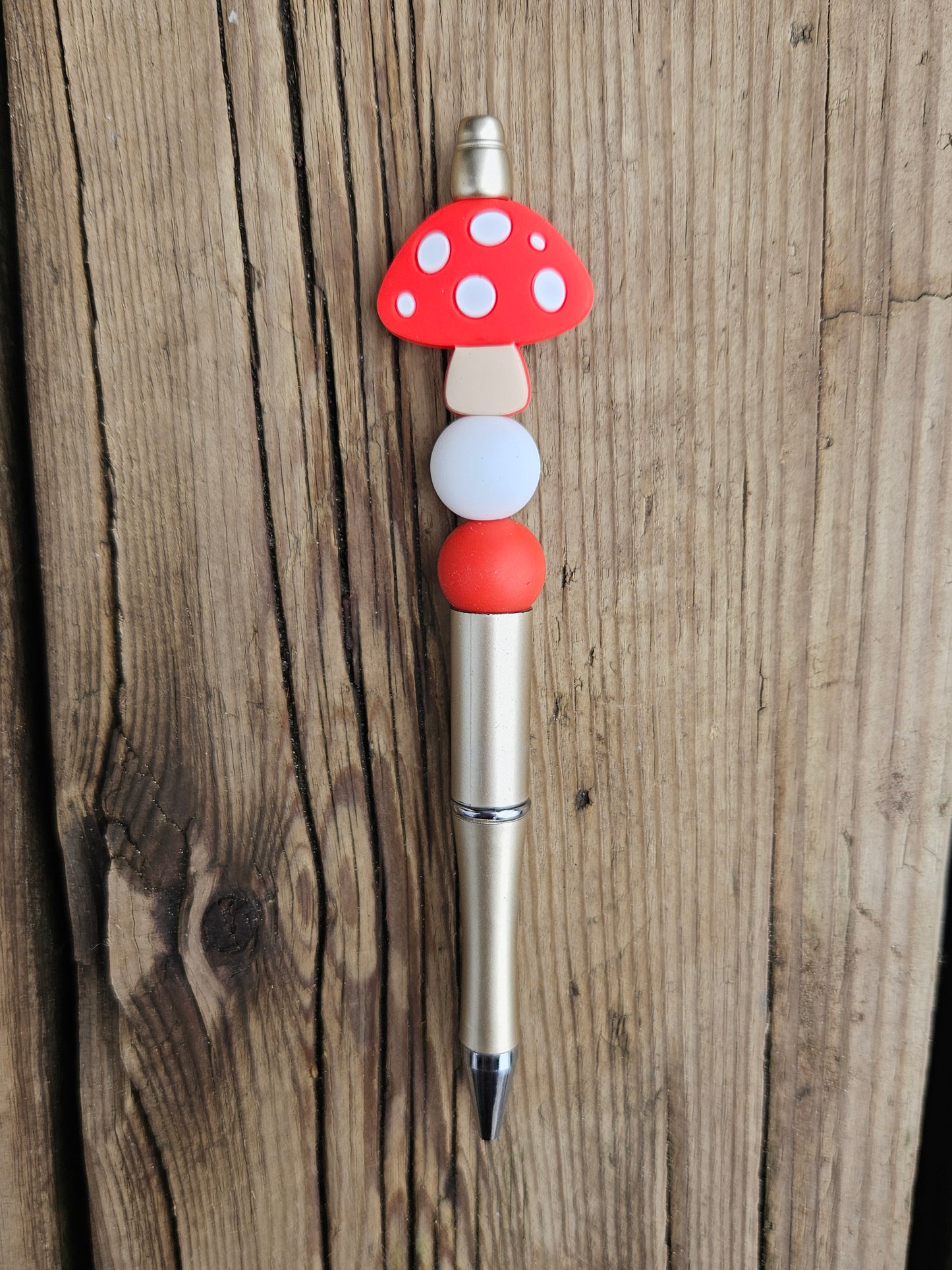 Mushroom pen