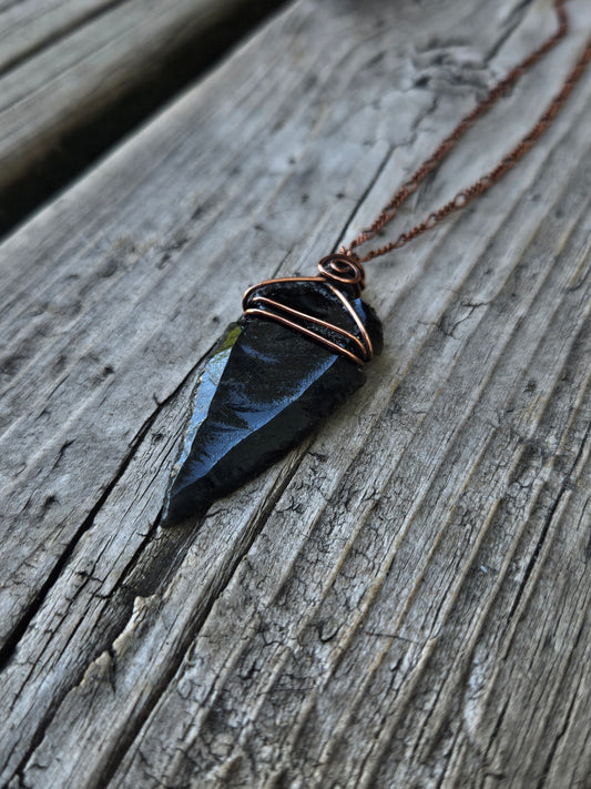 Obsidian arrowhead necklace