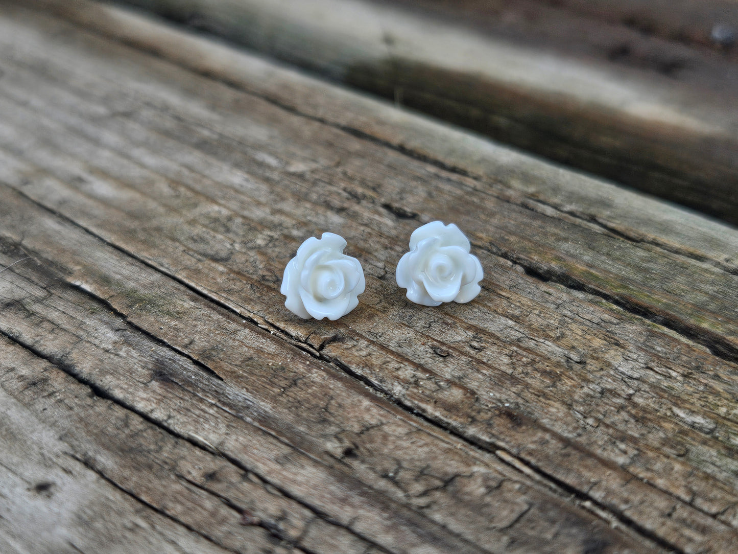 White rose studs