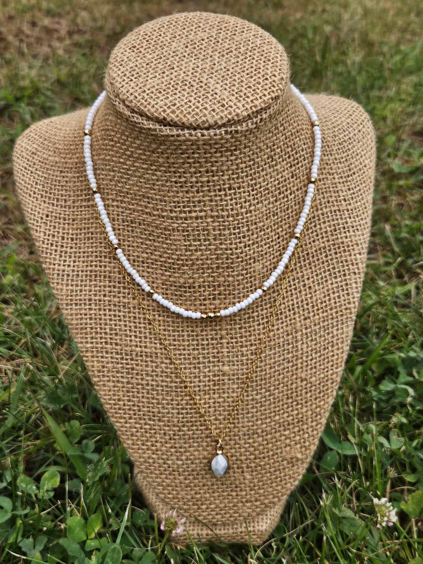 Howlite choker combo