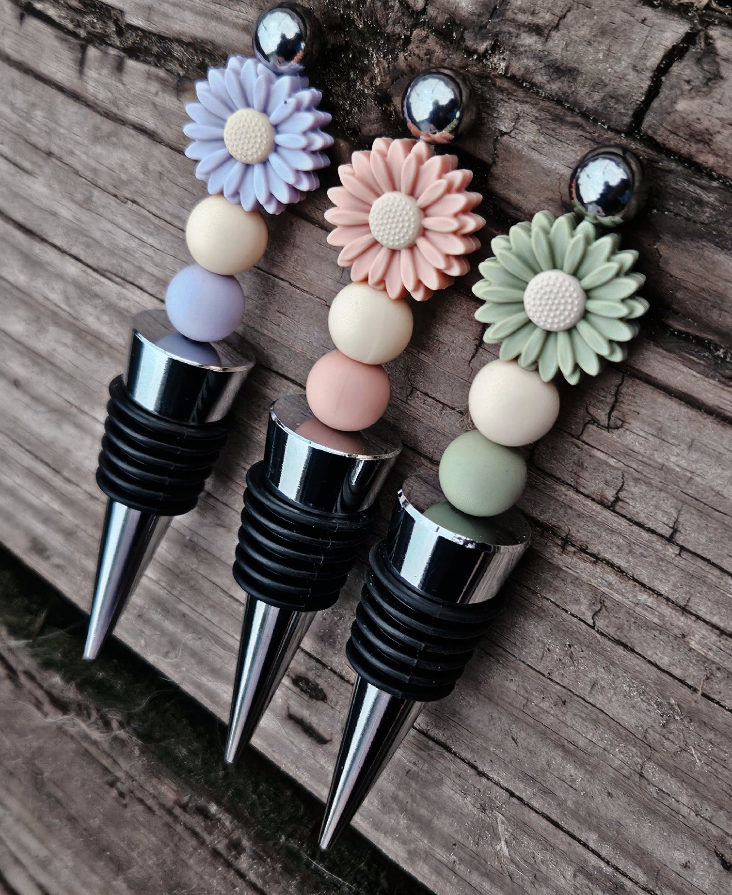 Flower wine stoppers