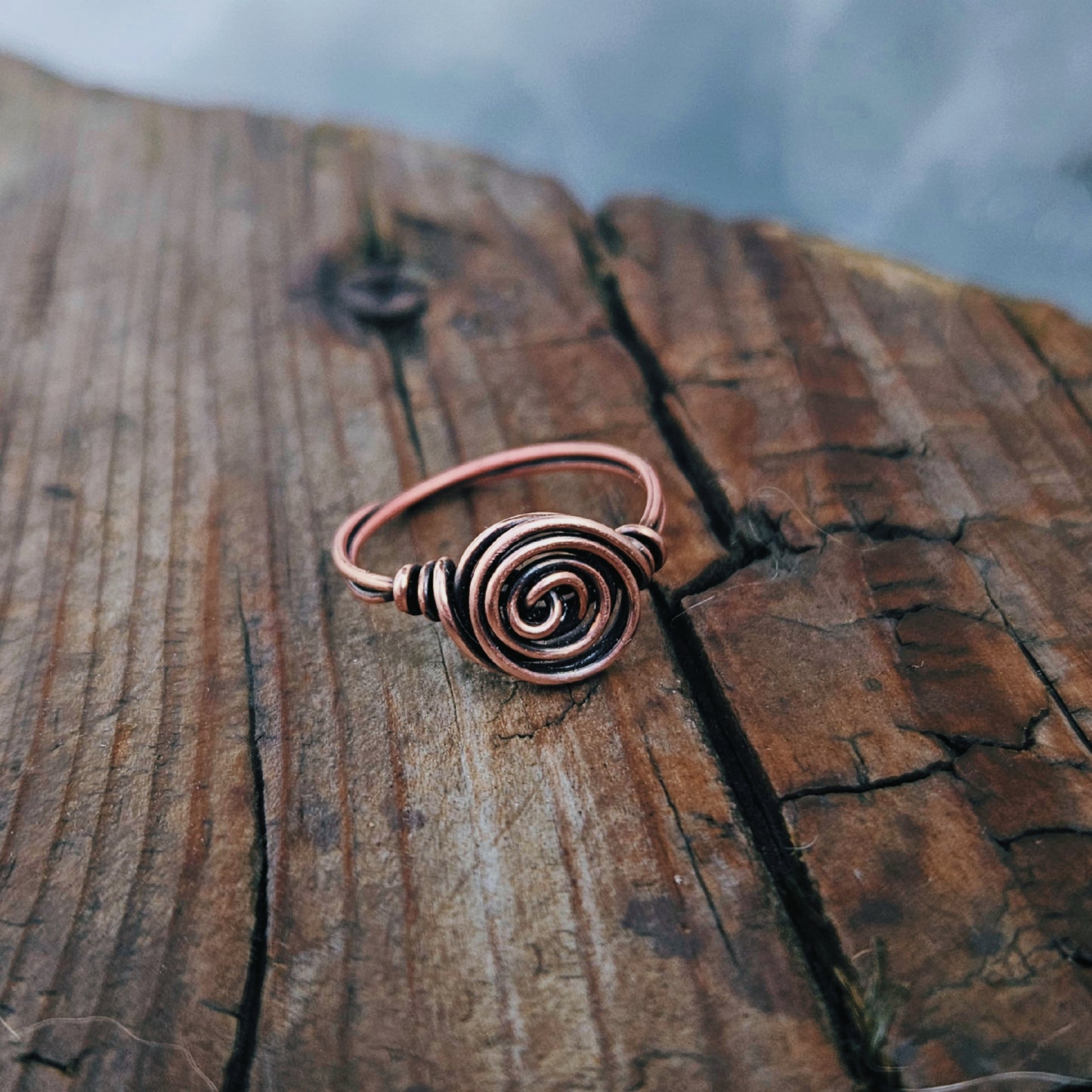 Copper swirl ring