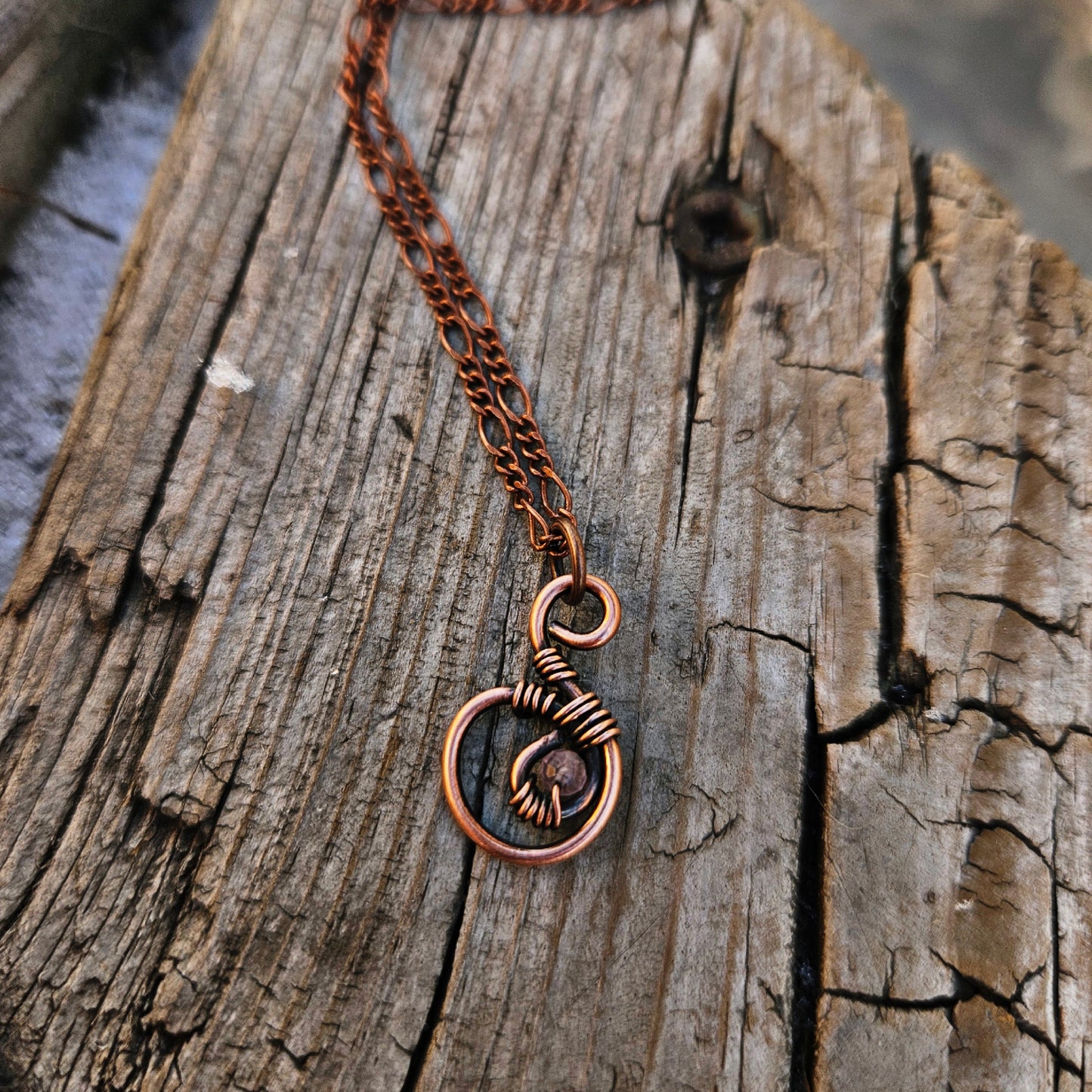 Antique copper wire amethyst swirl necklace