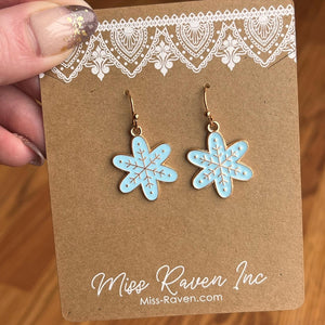 Holiday earrings (2022)